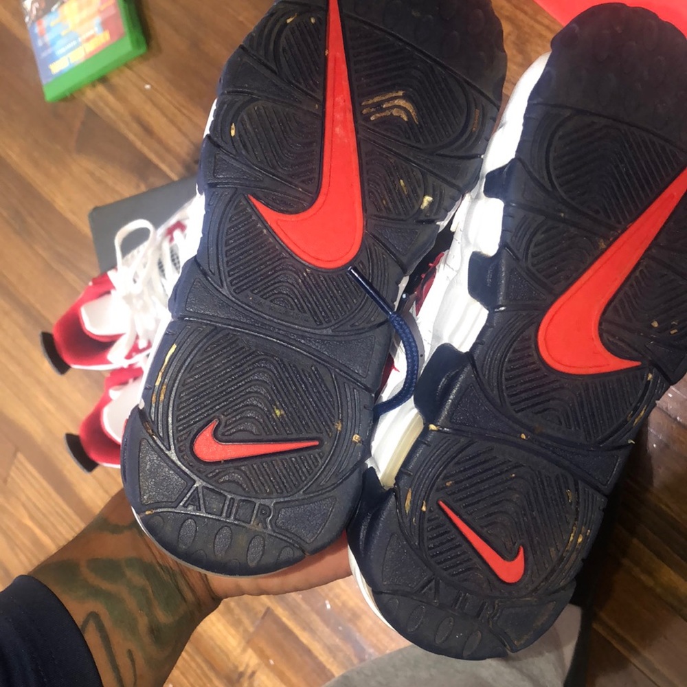 Nike air uptempo size 1Y boys worn 2-3 times